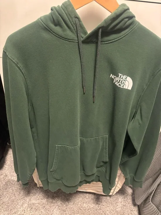 The North Face Men’s Forest Green Hoodie Pullover - Picture 2 of 3